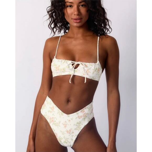 Skatie• ‘Melly’ Bikini Bottom in NAPLES - Picture 3 of 10